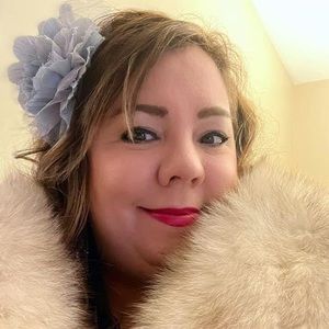 Meet your Posher, Nichole